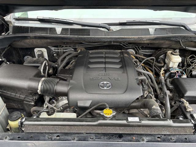 2017 Toyota Tundra 1794 Edition 4x4 4dr CrewMax Cab Pickup SB (5.7L V8 FFV) - 23007406 - 8