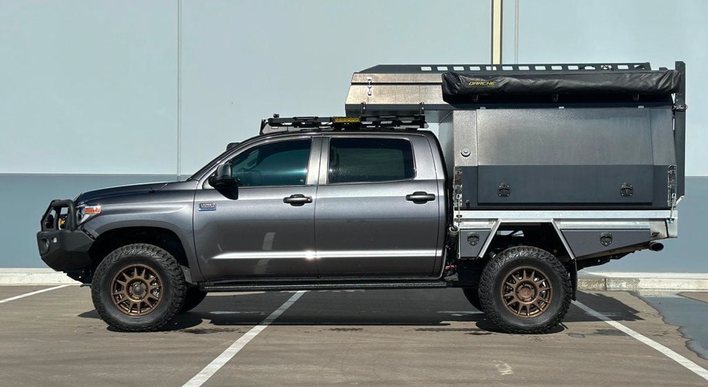 2017 Toyota Tundra 2017 TOYOTA TUNDRA -LIFTED OVERLAND 4X4-TOO MANY EXTRAS TO LIST! - 22767535 - 1