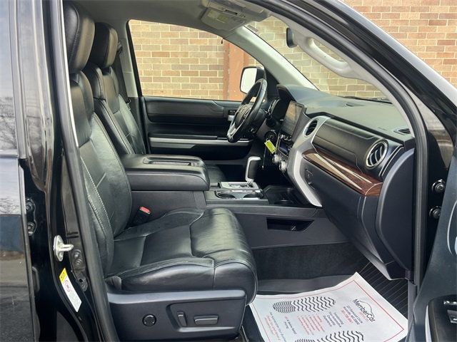 2017 Toyota Tundra 2WD Limited CrewMax 5.5' Bed 5.7L FFV - 22963776 - 18