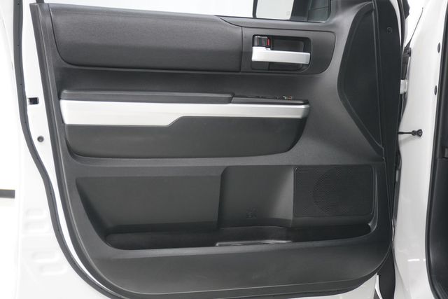 2017 Toyota Tundra 2WD SR5 CrewMax 5.5' Bed 4.6L - 22944355 - 10