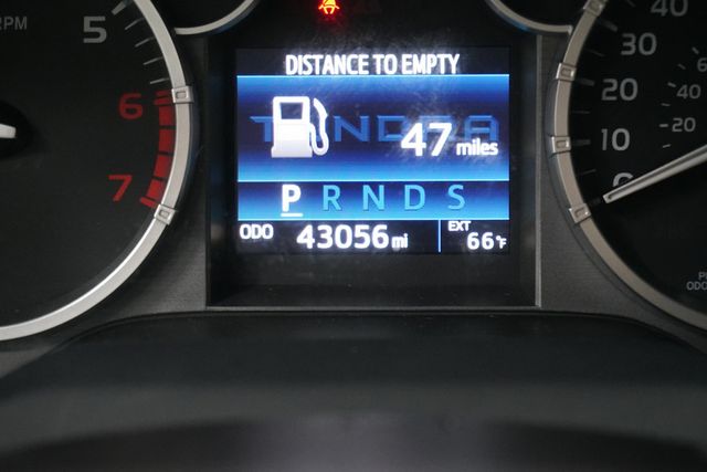 2017 Toyota Tundra 2WD SR5 CrewMax 5.5' Bed 4.6L - 22944355 - 17