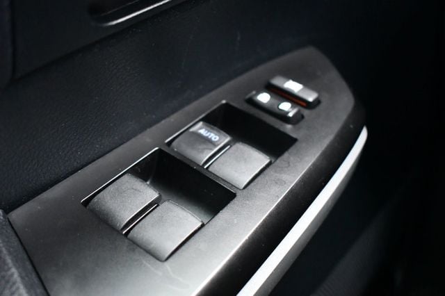 2017 Toyota Tundra 2WD SR5 CrewMax 5.5' Bed 5.7L FFV - 22986864 - 24