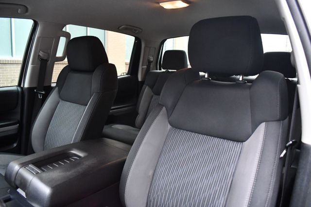 2017 Toyota Tundra 2WD SR5 CrewMax 5.5' Bed 5.7L FFV - 22986864 - 26