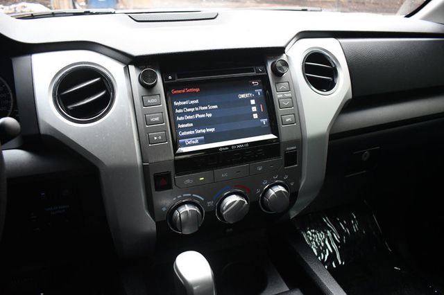 2017 Toyota Tundra 2WD SR5 CrewMax 5.5' Bed 5.7L FFV - 22986864 - 45