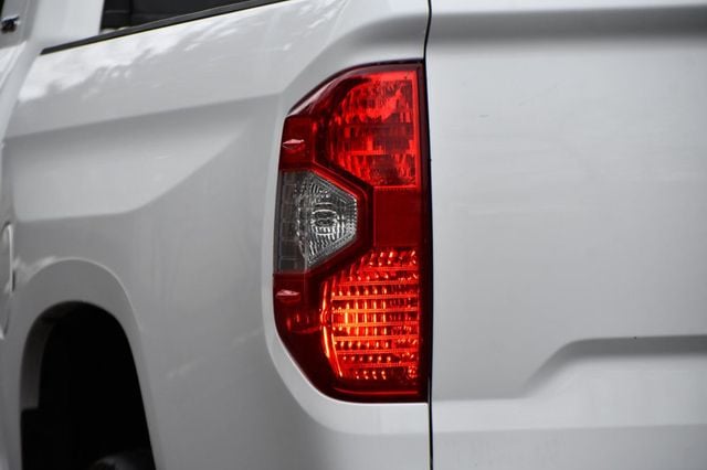 2017 Toyota Tundra 2WD SR5 CrewMax 5.5' Bed 5.7L FFV - 22986864 - 6