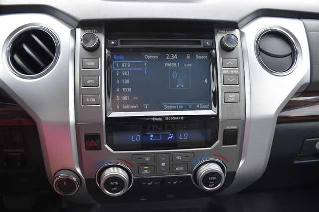 2017 Toyota Tundra 4WD Limited Double Cab 6.5' Bed 5.7L - 23002151 - 10