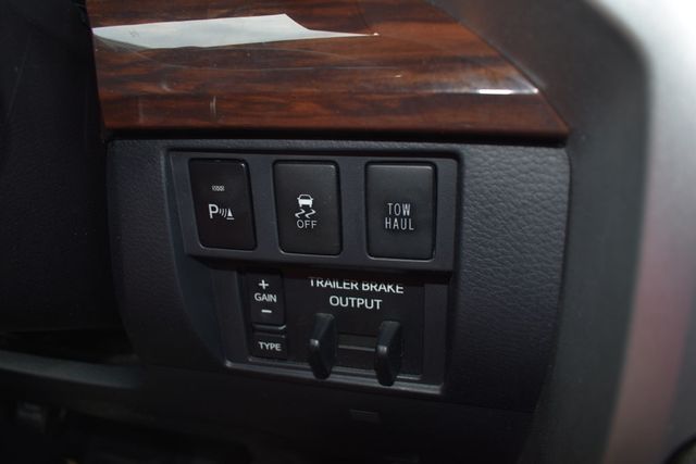 2017 Toyota Tundra 4WD Limited Double Cab 6.5' Bed 5.7L - 23002151 - 13