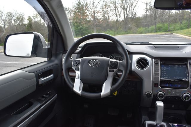2017 Toyota Tundra 4WD Limited Double Cab 6.5' Bed 5.7L - 23002151 - 21