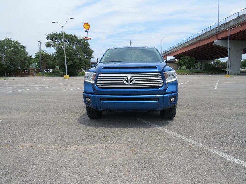2017 Toyota Tundra Platinum CrewMax photo 3