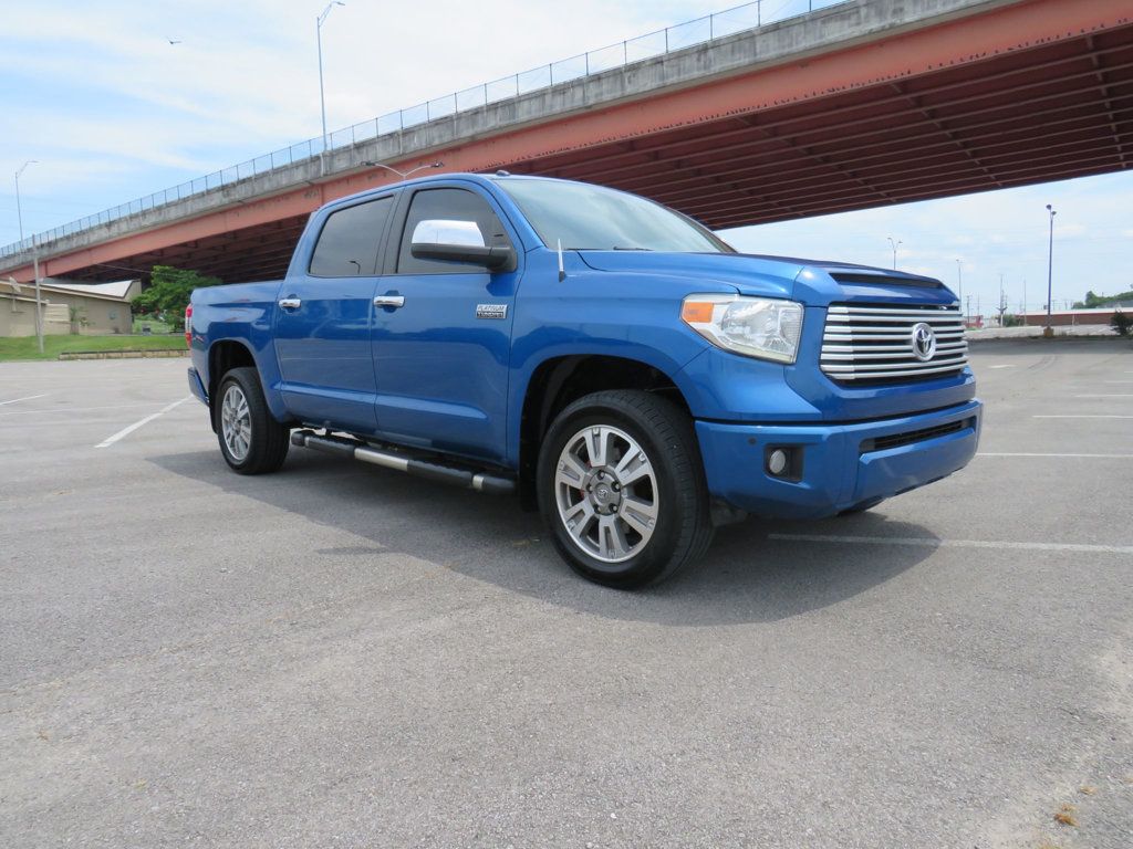 2017 Toyota Tundra Platinum CrewMax photo 4