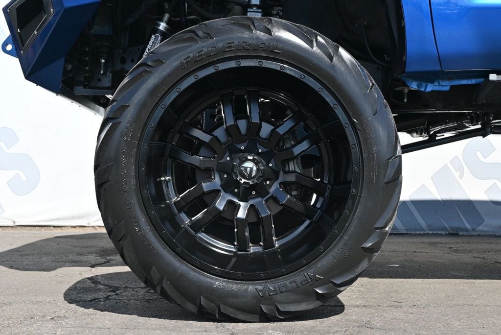 2017 Toyota Tundra SR5 TRD Pro photo 3