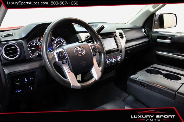 2017 Toyota Tundra 4WD SR5 CrewMax 5.5' Bed 4.6L - 22567376 - 3