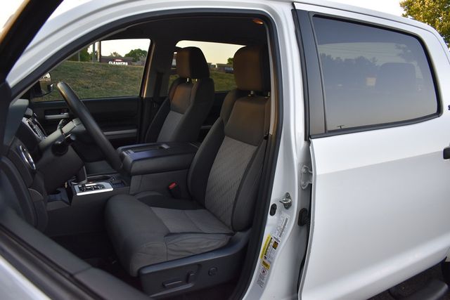 2017 Toyota Tundra 4WD SR5 CrewMax 5.5' Bed 5.7L FFV - 23027975 - 2