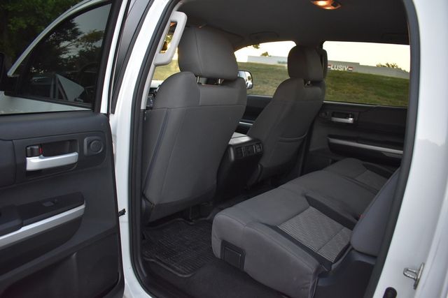 2017 Toyota Tundra 4WD SR5 CrewMax 5.5' Bed 5.7L FFV - 23027975 - 30