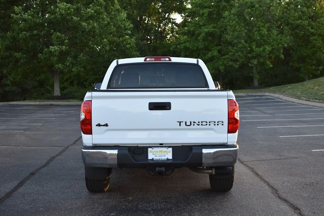 2017 Toyota Tundra 4WD SR5 CrewMax 5.5' Bed 5.7L FFV - 23027975 - 64