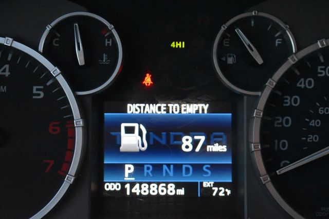 2017 Toyota Tundra 4WD SR5 CrewMax 5.5' Bed 5.7L FFV - 23027975 - 6