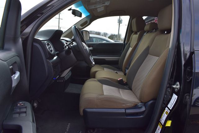 2017 Toyota Tundra 4WD SR5 Double Cab 6.5' Bed 4.6L - 22997449 - 10