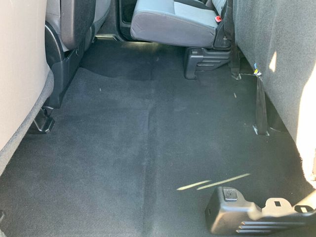 2017 Toyota Tundra 4WD SR Double Cab 6.5' Bed 5.7L V8 Exkey - 22942935 - 37