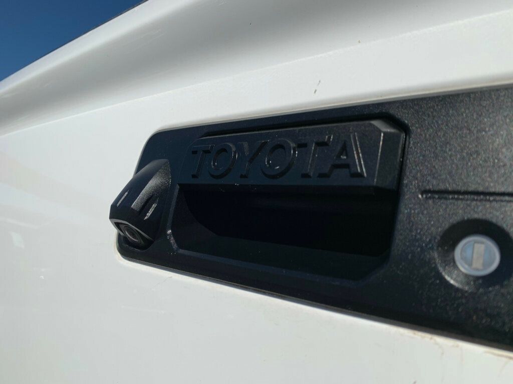 2017 Toyota Tundra 4WD SR Double Cab 6.5' Bed 5.7L V8 Exkey - 22942935 - 46