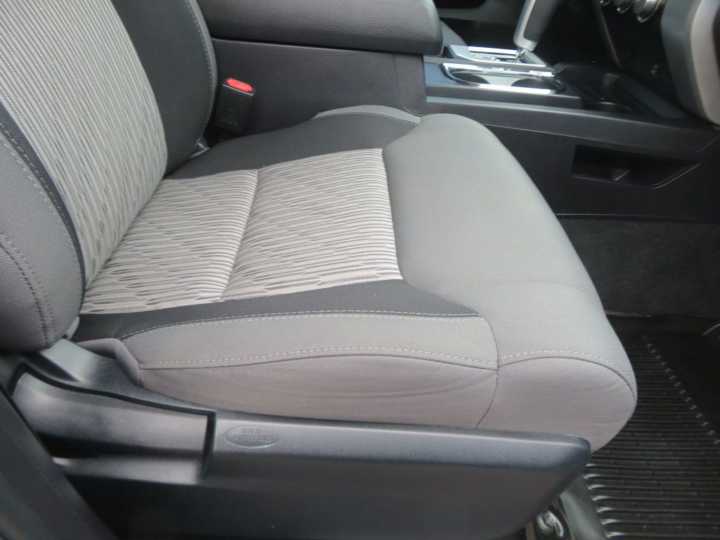 2017 Toyota Tundra 4X4 LIFTED CREWMAX TUNDRA SR5 EXTRA CLEAN  - 22968693 - 34