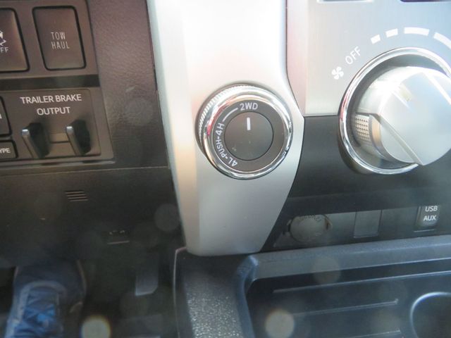 2017 Toyota Tundra 4X4 LIFTED CREWMAX TUNDRA SR5 EXTRA CLEAN  - 22968693 - 41