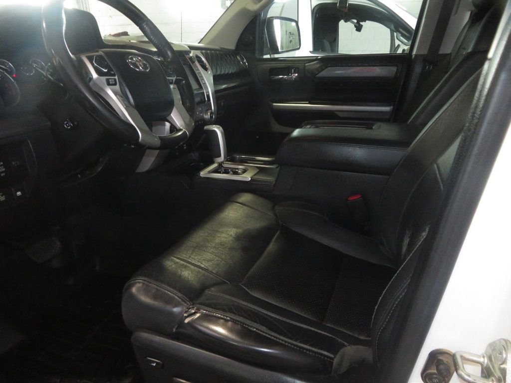 2017 Toyota Tundra 4X4 PLATINUM 4X4 54 SERVICE RECORDS CREWMAX TUNDRA  - 23029548 - 19