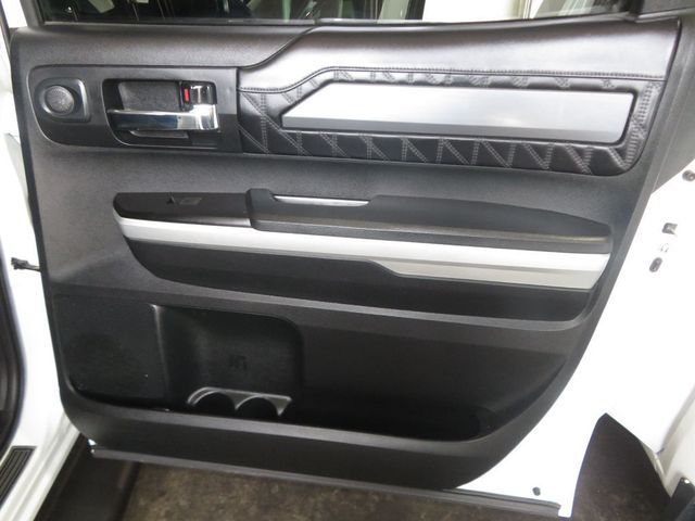 2017 Toyota Tundra 4X4 PLATINUM 4X4 54 SERVICE RECORDS CREWMAX TUNDRA  - 23029548 - 28