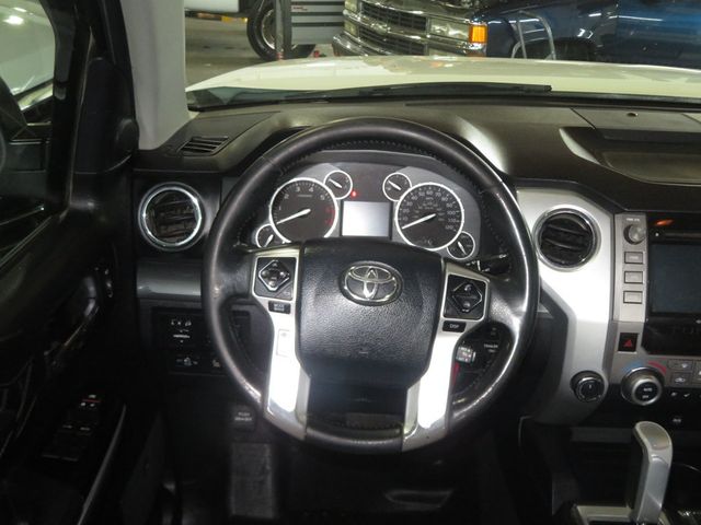 2017 Toyota Tundra 4X4 PLATINUM 4X4 54 SERVICE RECORDS CREWMAX TUNDRA  - 23029548 - 39