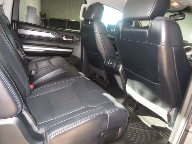 2017 Toyota Tundra 4X4 PLATINUM CREWMAX EXTRA CLEAN 1OWNER AZ TUNDRA  - 22963974 - 31