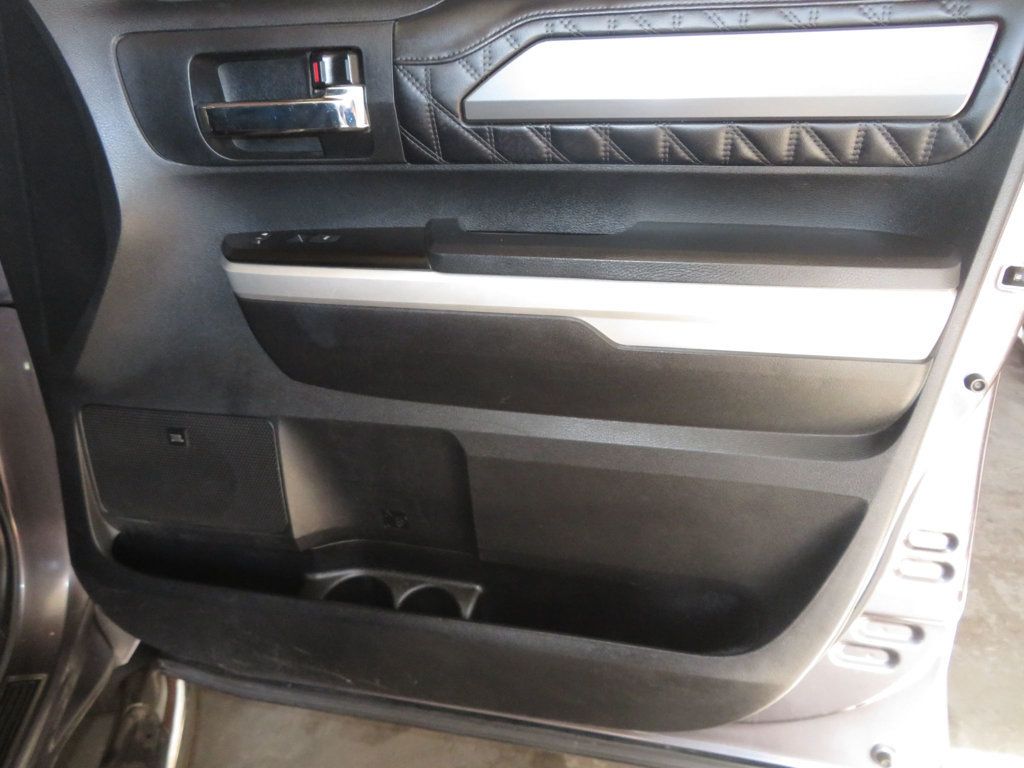 2017 Toyota Tundra 4X4 PLATINUM CREWMAX EXTRA CLEAN 1OWNER AZ TUNDRA  - 22963974 - 33