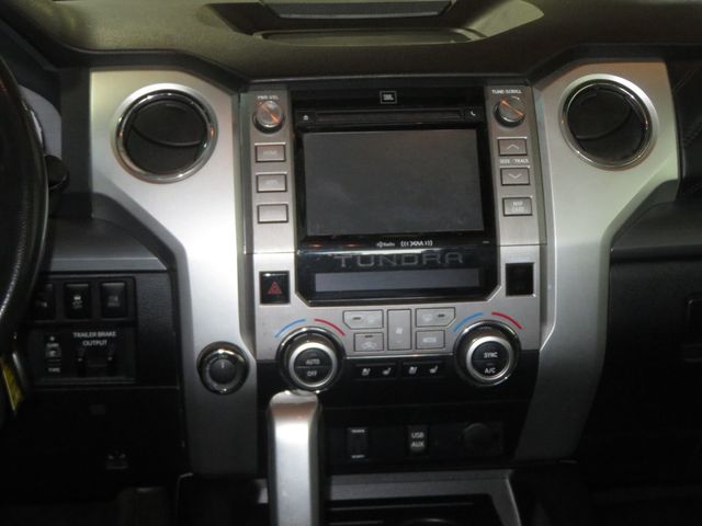 2017 Toyota Tundra 4X4 PLATINUM CREWMAX EXTRA CLEAN 1OWNER AZ TUNDRA  - 22963974 - 41