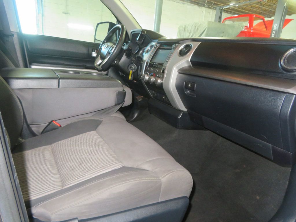 2017 Toyota Tundra 4X4 SR5 CREWMAX LIFTED TUNDRA AZ CREWMAX TRD 4X4 - 22977717 - 35