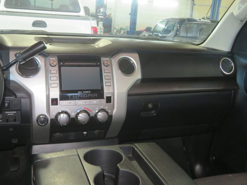 2017 Toyota Tundra 4X4 SR5 CREWMAX LIFTED TUNDRA AZ CREWMAX TRD 4X4 - 22977717 - 40