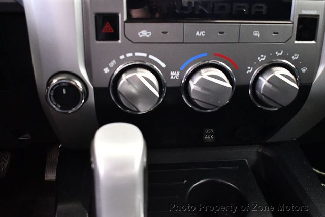 2017 Toyota Tundra DOUBLE CAB SR/SR5 - 22532520 - 18