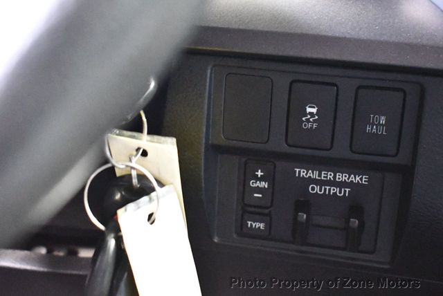 2017 Toyota Tundra DOUBLE CAB SR/SR5 - 22532520 - 20