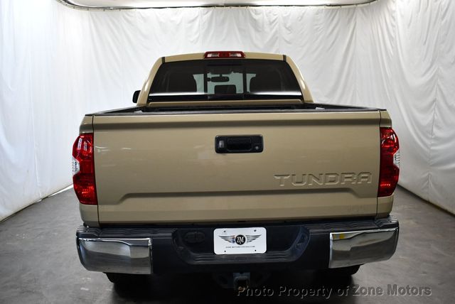 2017 Toyota Tundra DOUBLE CAB SR/SR5 - 22532520 - 24