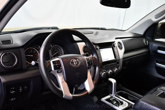 2017 Toyota Tundra DOUBLE CAB SR/SR5 - 22532520 - 5