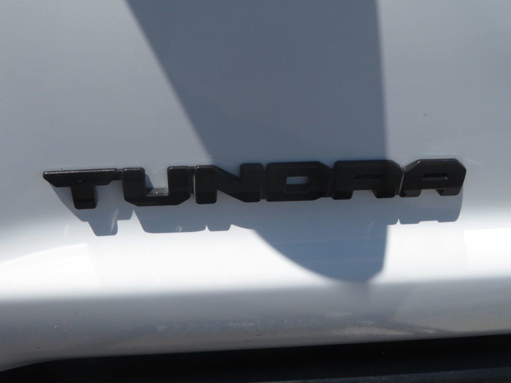 2017 Toyota Tundra EXTRA CLEAN 4X4 5.7 2OWNER AZ TUNDRA CREWMAX 4X4  - 22895922 - 13
