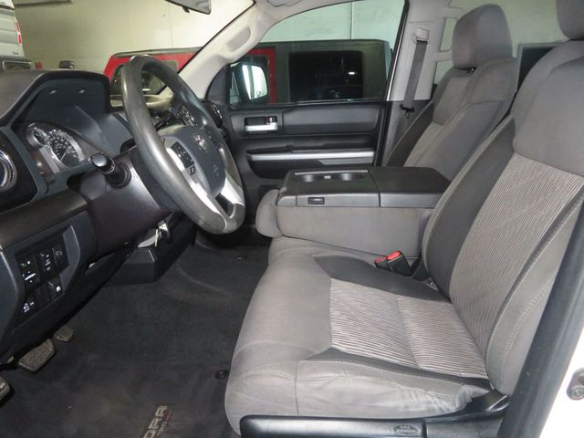 2017 Toyota Tundra EXTRA CLEAN 4X4 5.7 2OWNER AZ TUNDRA CREWMAX 4X4  - 22895922 - 21