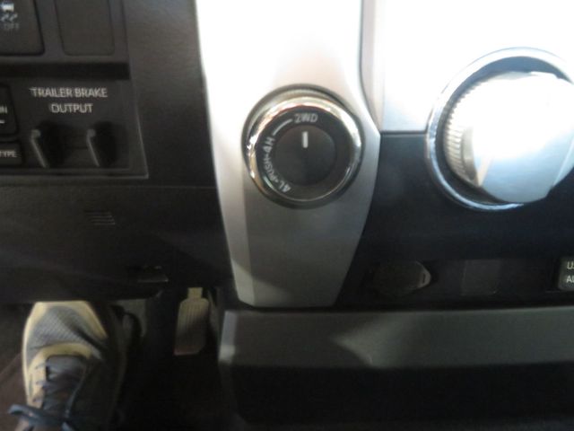 2017 Toyota Tundra EXTRA CLEAN 4X4 5.7 2OWNER AZ TUNDRA CREWMAX 4X4  - 22895922 - 45