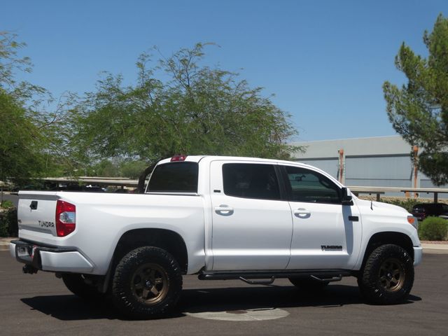 2017 Toyota Tundra EXTRA CLEAN 4X4 5.7 2OWNER AZ TUNDRA CREWMAX 4X4  - 22895922 - 5