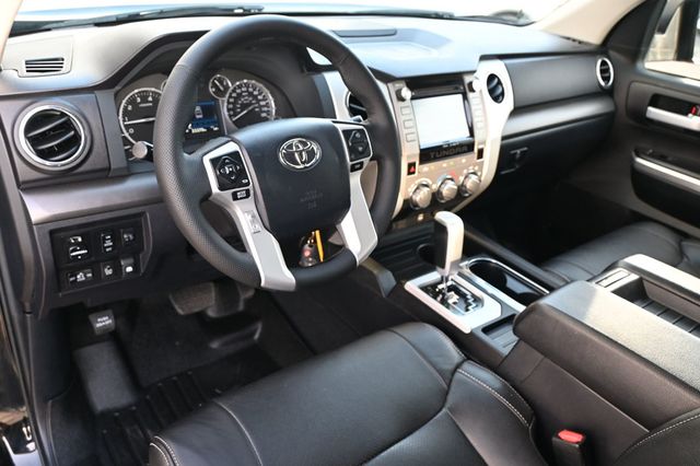 2017 Toyota Tundra Limited CrewMax  - 22959068 - 6