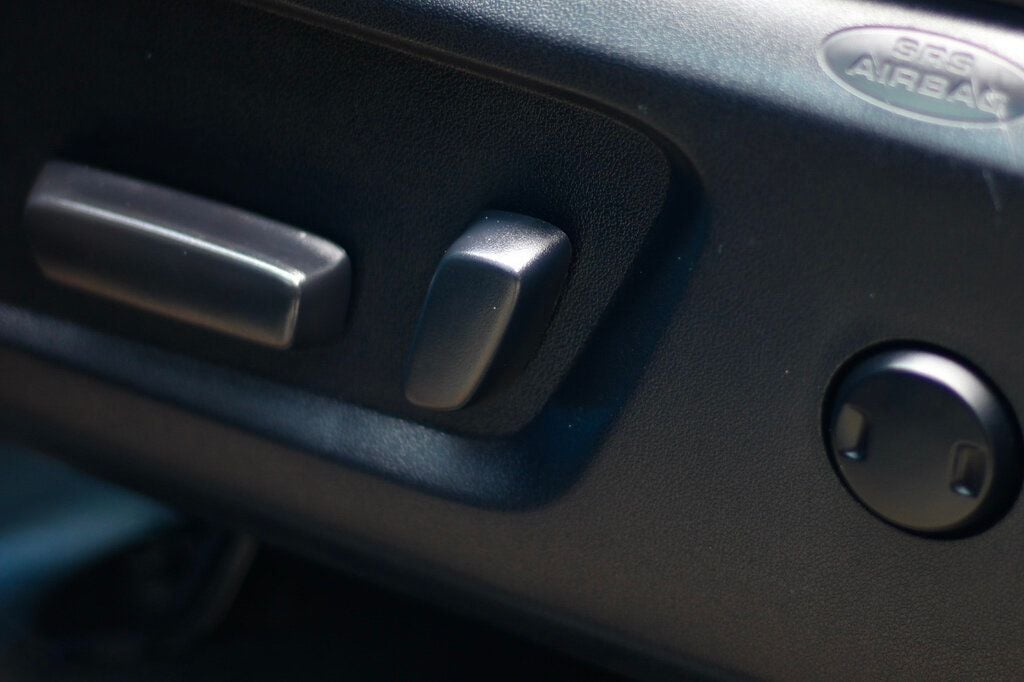 2017 Toyota Tundra Limited photo 23