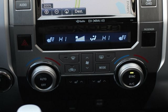 2017 Toyota Tundra ONE OWNER LIMITED CREWMAX W/ PREMIUM PKG, MOONROOF - 22947907 - 14