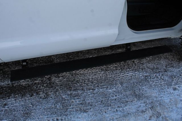 2017 Toyota Tundra ONE OWNER LIMITED CREWMAX W/ PREMIUM PKG, MOONROOF - 22947907 - 29