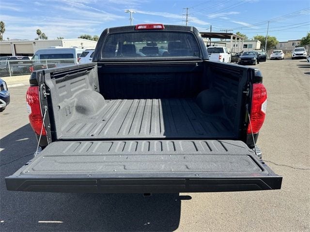 2017 Toyota Tundra SR5 - 22652286 - 16