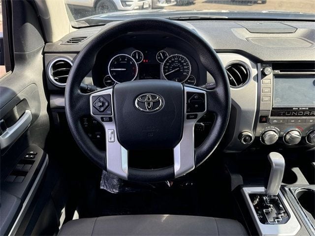 2017 Toyota Tundra SR5 - 22652286 - 26