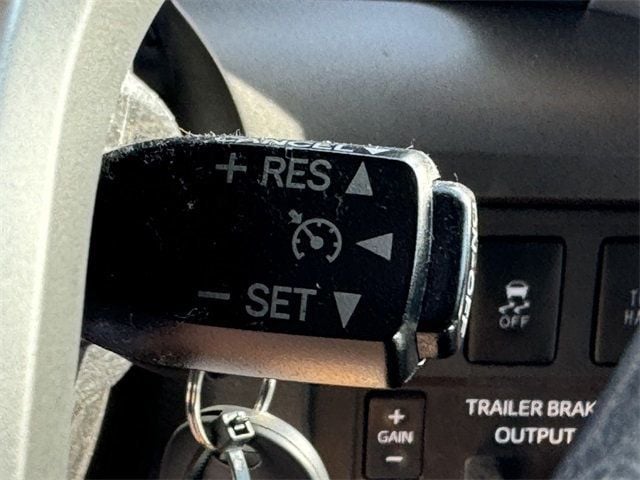 2017 Toyota Tundra SR5 - 22652286 - 46