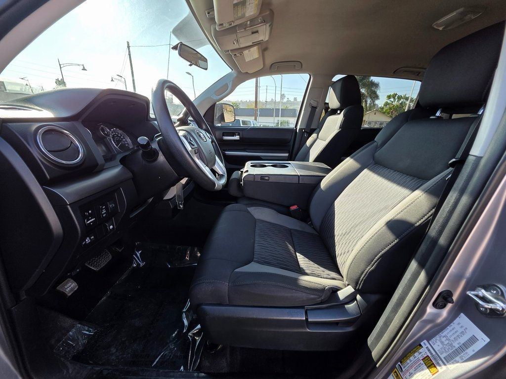2017 Toyota Tundra SR5 - 22962701 - 17