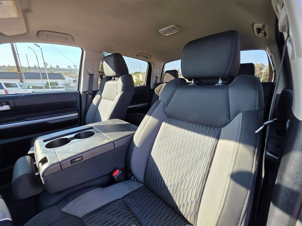 2017 Toyota Tundra SR5 - 22962701 - 18